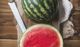 陇南网红二饼吃瓜,揭秘网络红人的幕后故事