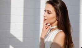 一个女记者爆料南极熊的视频,独家视频曝光神秘极地生灵