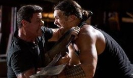 赤警威龙在线观看,在线观影，热血警匪激战一触即发