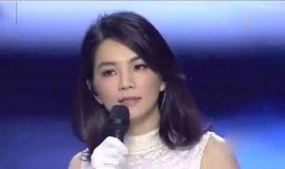 娱乐圈爆料李露,李露神秘恋情曝光，真相令人咋舌！