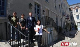 西泽直播爆料事件视频,揭秘背后真相与争议