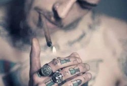 纹身男孩视频爆料大全图片,揭秘纹身背后的故事与真相